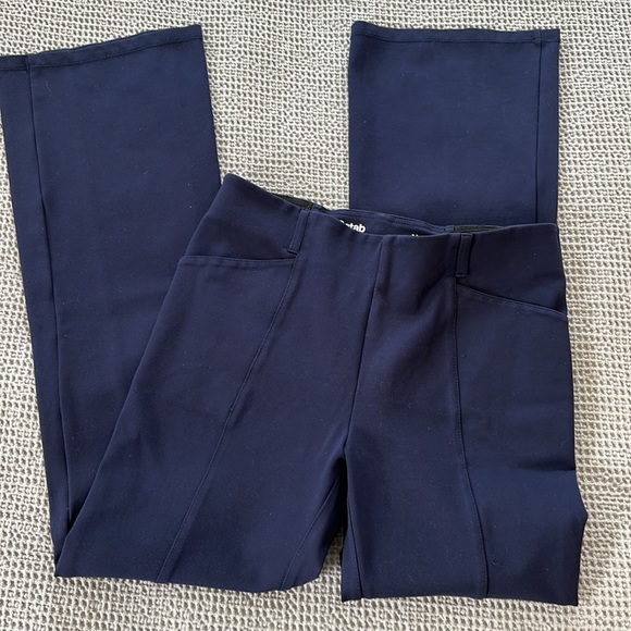 Betabrand Navy Work Pant Yoga Pant 2 Pocket - Medium - Picture 4 of 7